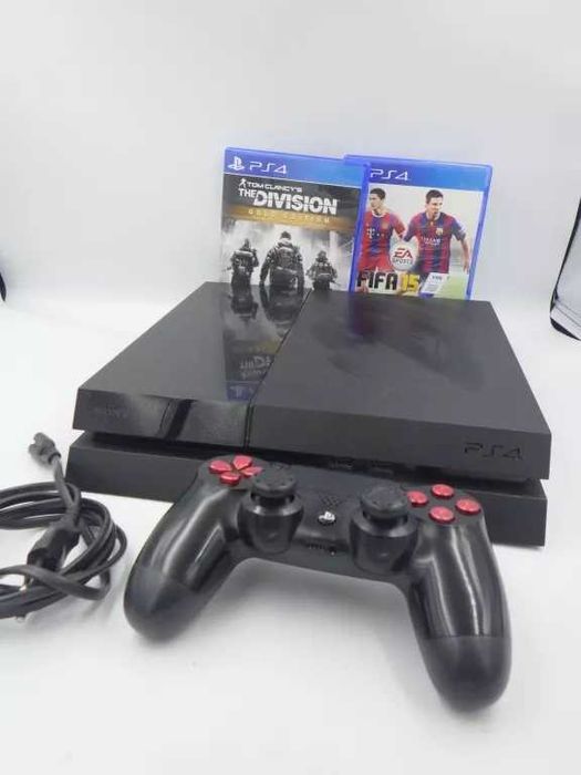 konsola PS4 zestaw, pad, podstawa, gry
