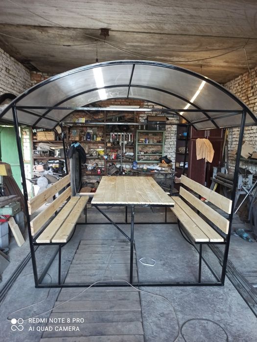 Виготовлення альтанок під замовлення.