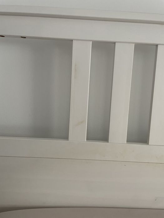 Cama HEMNES 1.60x2.00 (sem colchão)