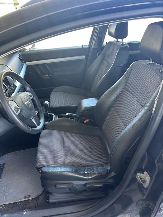Opel Vetra C Caravan 1.9cdti (150cv)