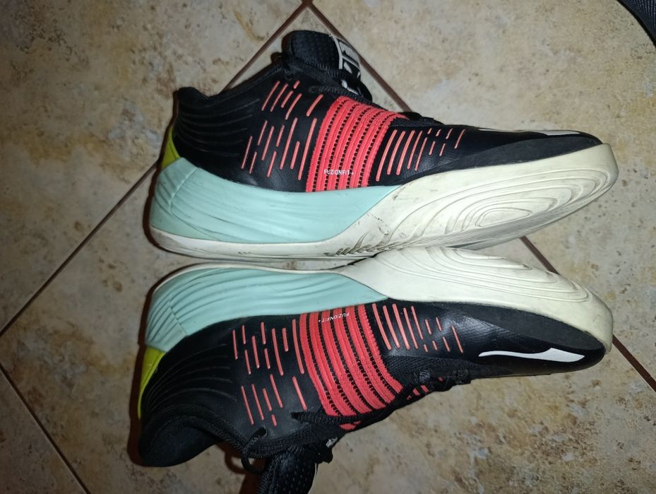 Buty sportowe firmy PUMA 42 rozmiar