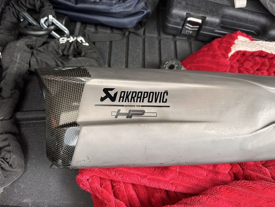 Escape Akrapovic