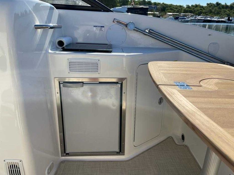 Łódź motorowa kabinowa BAYLINER 742 CUDDY 2018r.