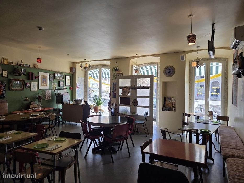 Espaço Comercial Junto ao Panteão