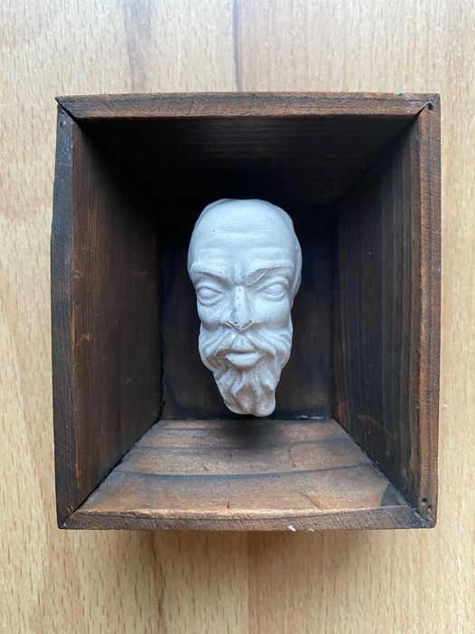 Rzeźba głowa wawelska