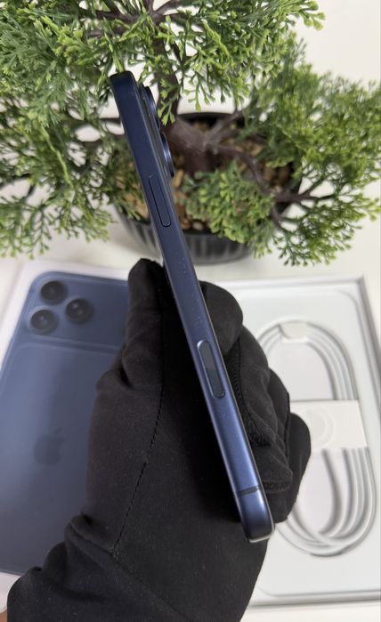 Iphone 17 Pro Max 256gb blue Neverlock (USA)