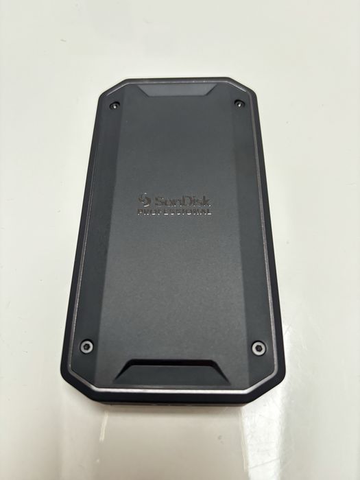 Sandisk  Professional  PRO-G40 4TB dysk SSD Jak nowy Gwarancja 4 lata!