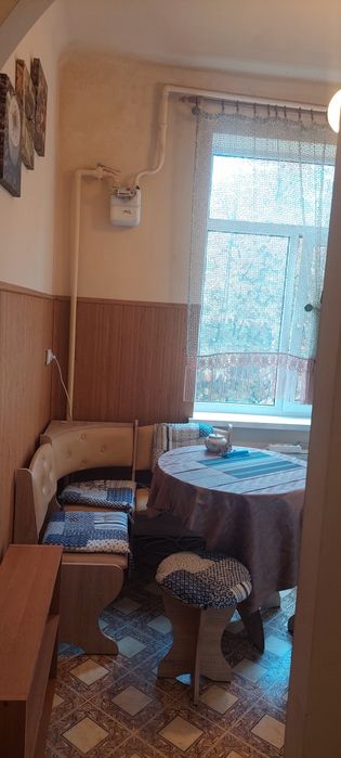 Продаж 2кім Героїв УПА