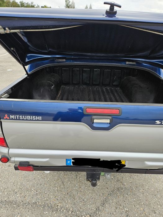 Mitsubishi strakar  l200