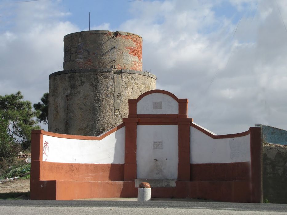 Vendo T2 - Sobreda da Caparica