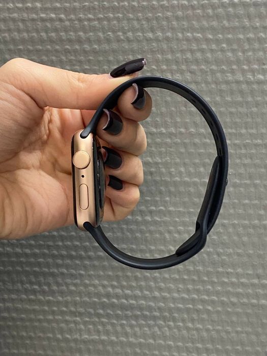 Apple Watch SE 1, Gold, 44mm, 87%, 9.5/10,