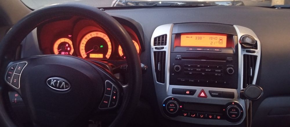 Kia Ceed SW 1.4 Gasolina/GPL