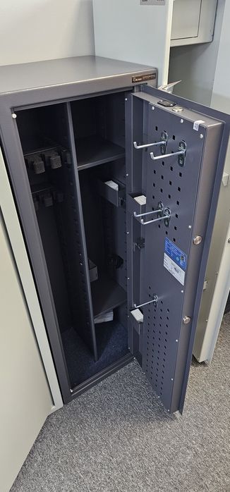 Sejf na BROŃ/ Szafa klasy S1 myśliwska wg PN EN 14450 / NOWA