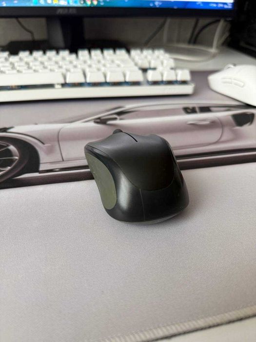 Мышь Logitech беспроводная