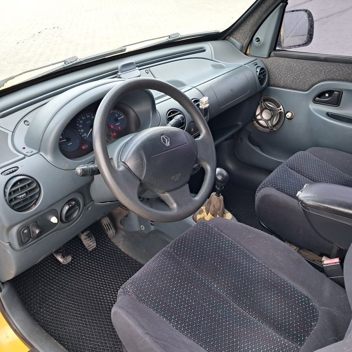 Продам рено кенго мотор добрий