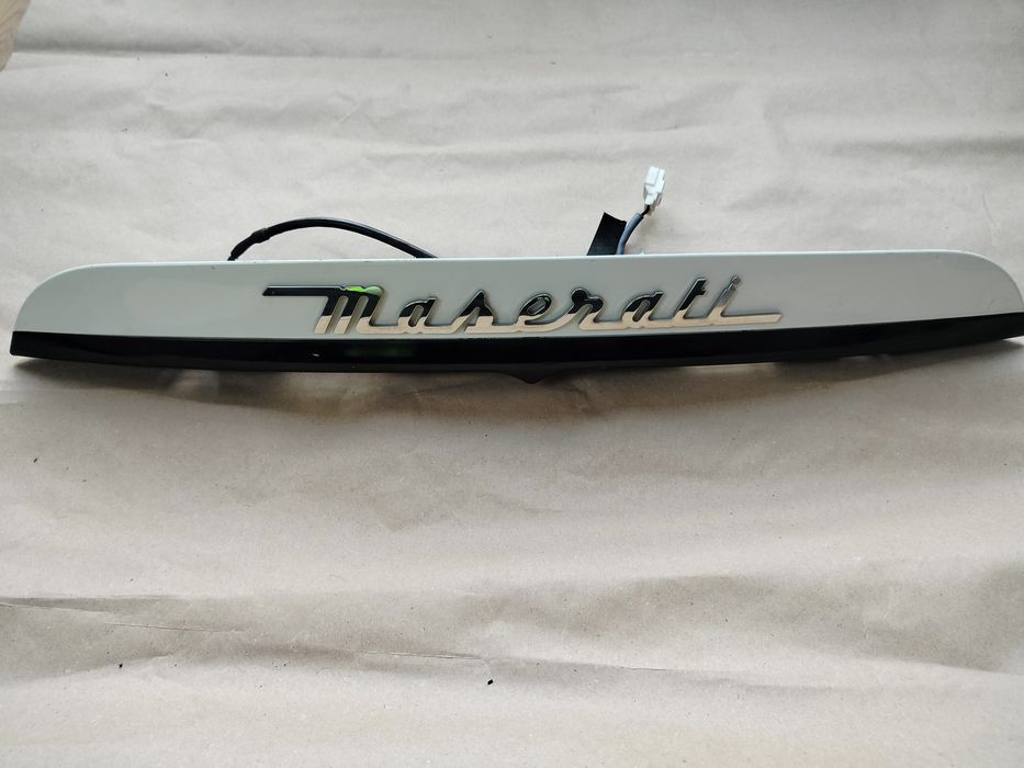 Listwa oświetlenie tylnej tablicy rejestracyjnej Maserati ghibli 2015