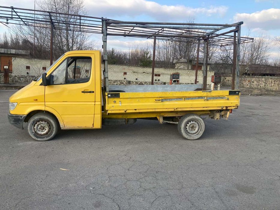 Кузов Бортовий  (3300*400) на Рамі Прицеп Шасі Mercedes Sprinter