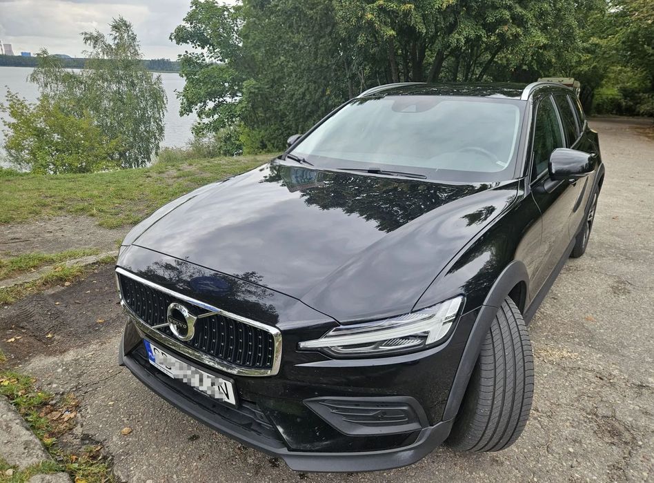 Volvo V60 Cross Country