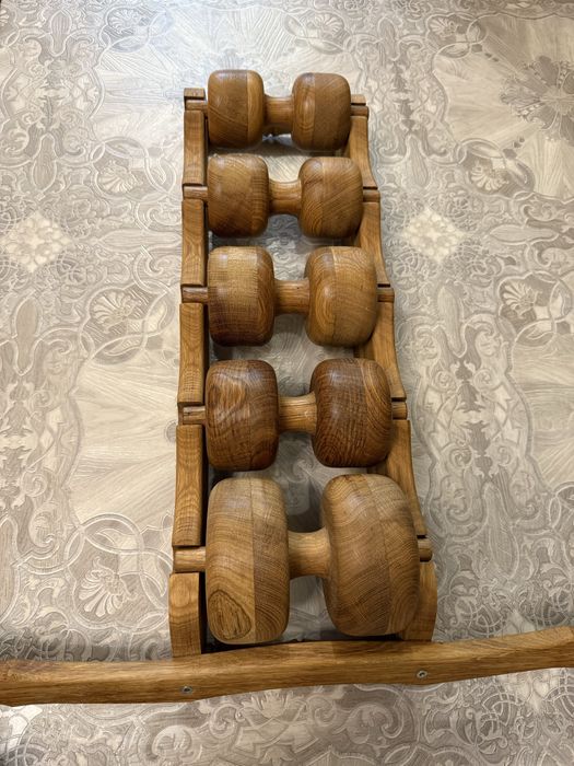 Масажер-тренажер для спини