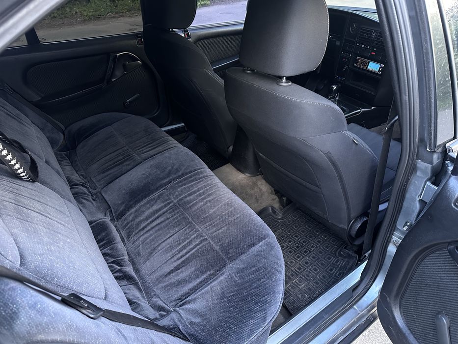 Продам OPEL Omega A 2.0i газ/бензин