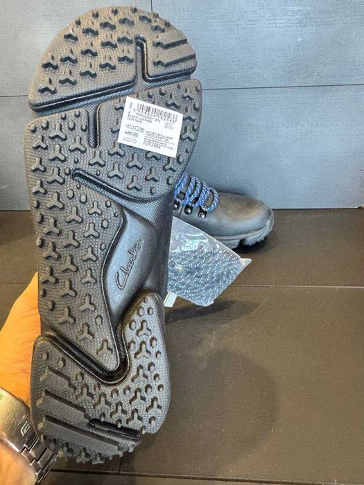 Шкіряні черевики Clarks Gore-Tex (38)!
