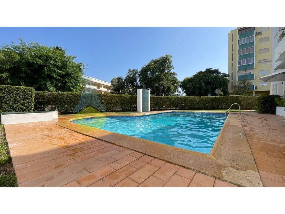 Apartamento T3 Renovado em 2025 com Piscina em Vilamoura