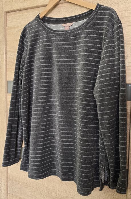 Bluzka welur szara 48 / 50 grubsza