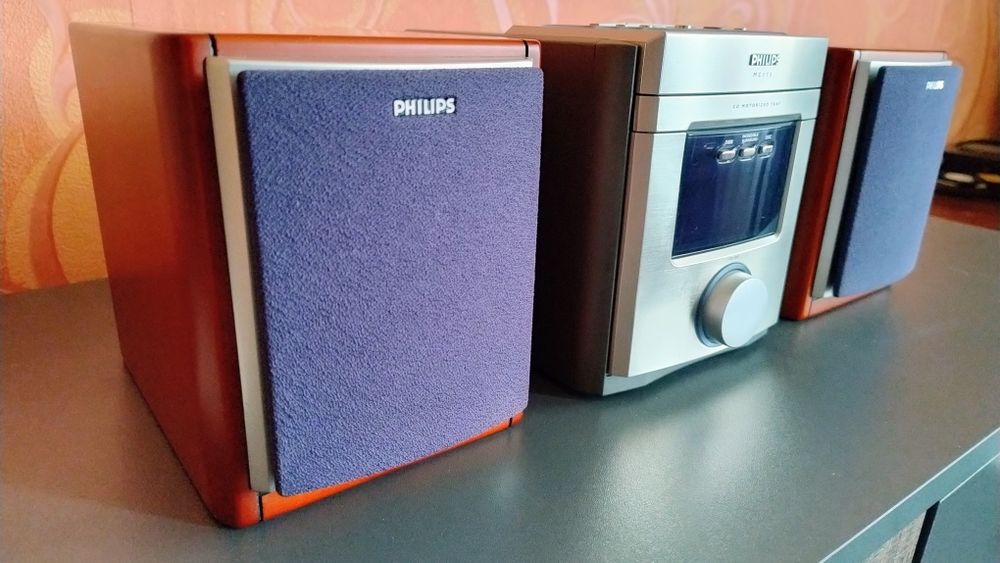 Музыкальный центр Philips
