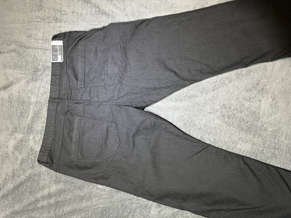Чоловічі штани 62р. Strauss