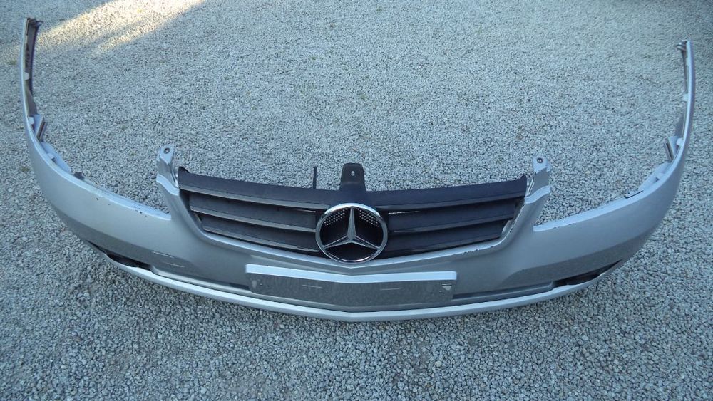 Para-choques frente Mercedes class A ( A 169 885 75 25 ORIGINAL)