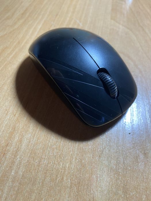 Без дротова миша Defender