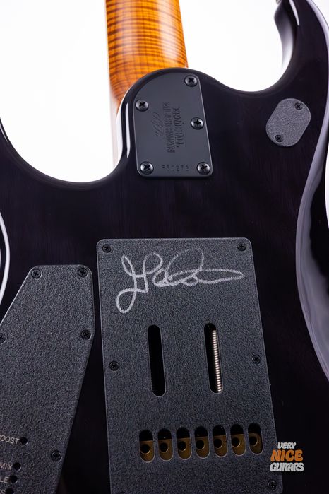 Ernie Ball Music Man JP15 7 BFR Eminence Purple