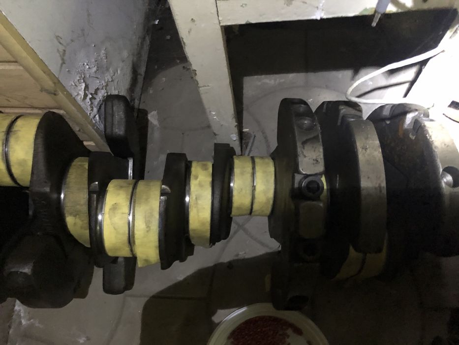 коленвал мерседес 0303