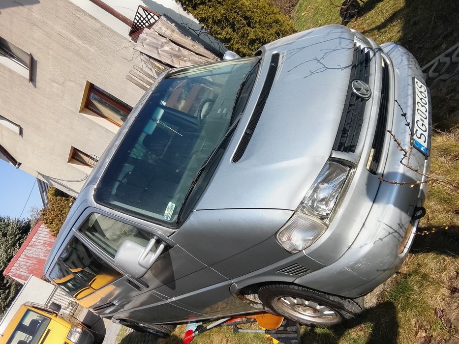 Volkswagen Transporter T4 Caravelle 2.5 TDI 102 KM 2003 długa