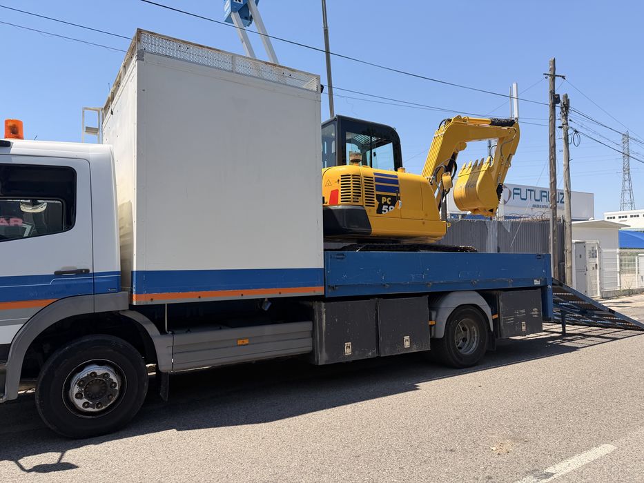 MERCEDES ATEGO 16T 240cv Porta Maquinas Excelente com Oficina 2010 Apenas 447.000km ###OPORTUNIDADE###