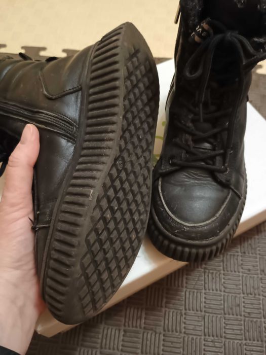 Зимові чоботи, взуття для хлопчика. Ботинки натуральна шкіра