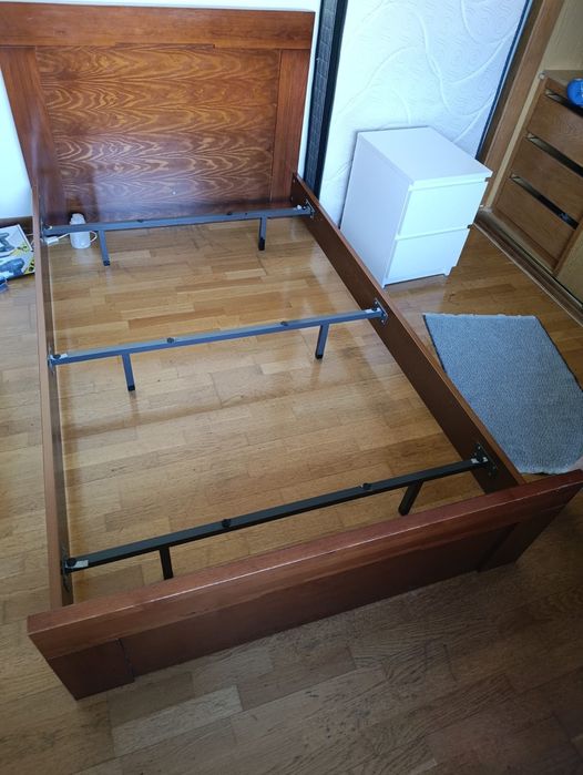 Cama Solteiro usada .