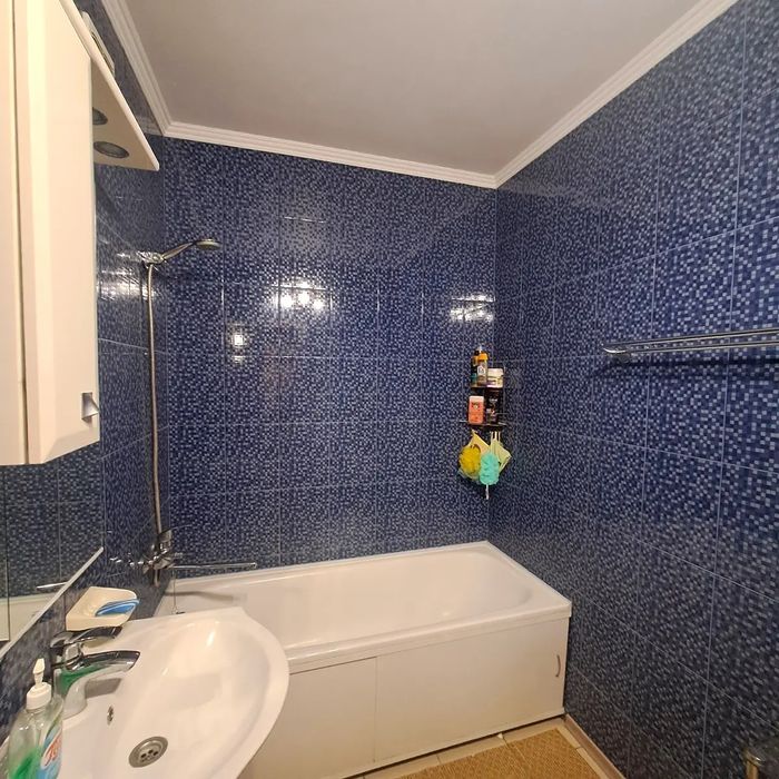 Продаж 2 кім квартири з тепловий лічильником