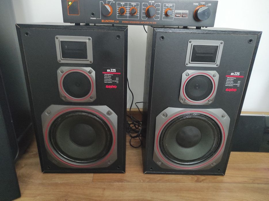 Sprzedam zestaw hi-fi UNITRA głośni sanyo