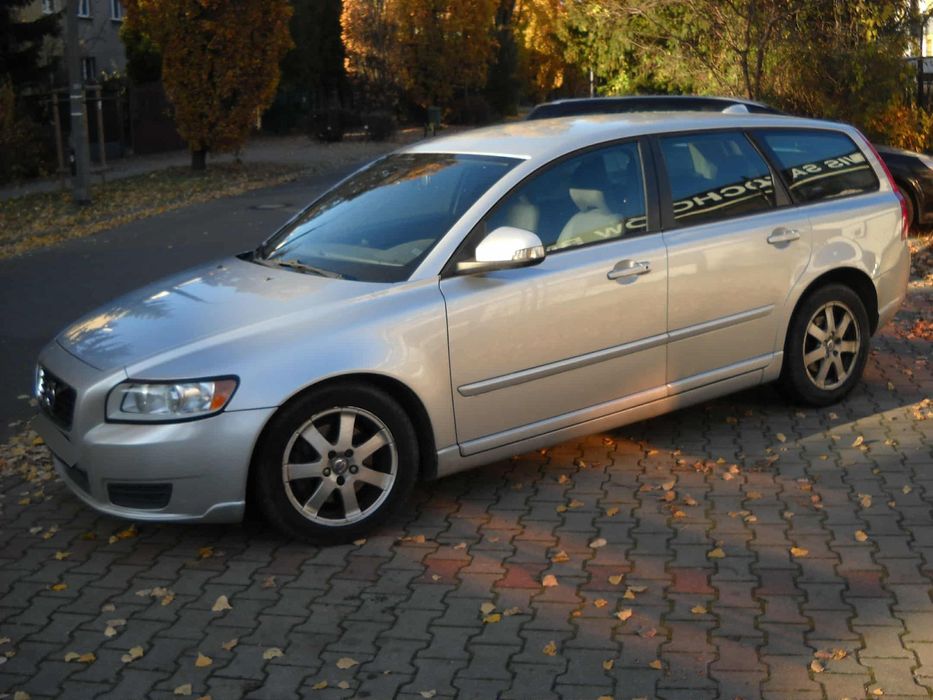 Volvo V50 2011,D3 2.0 150KM, Automat; niski przebieg, świetny stan; Właść,od2012