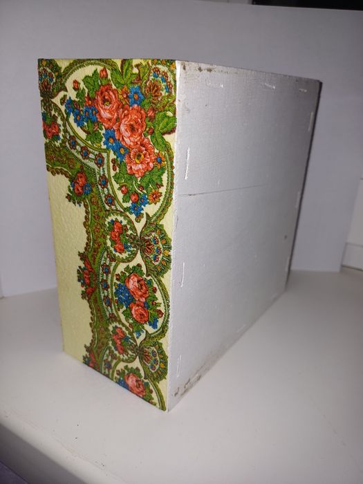 Шкатулка нова дерево