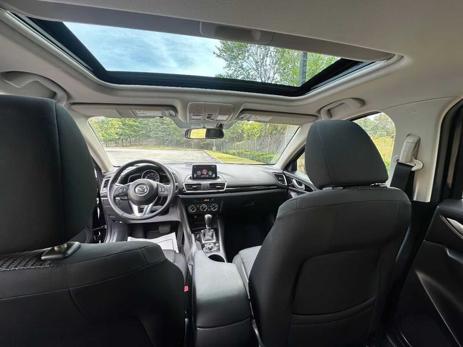Mazda 3 i Grand Touring      2016