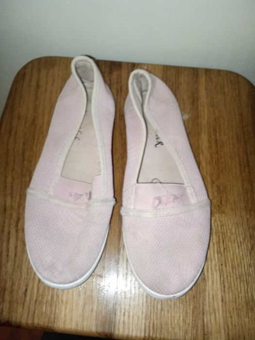 Взуття для дівчинки пакетом