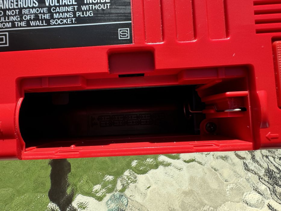 Продам магнитолу SHARP WQ-T281Z(R)