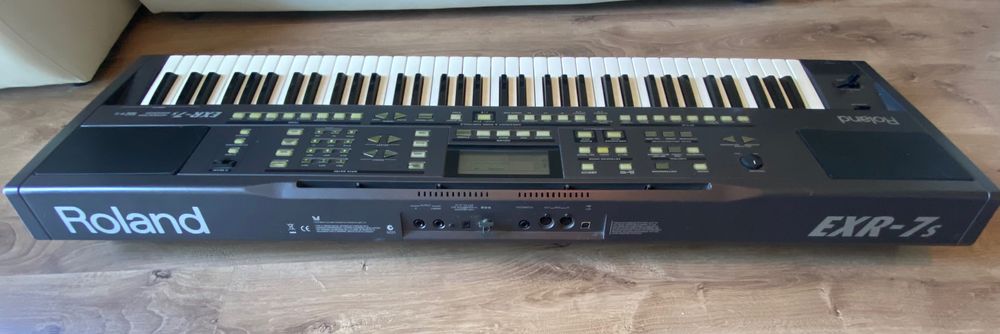 Keyboard Roland EXR-7s