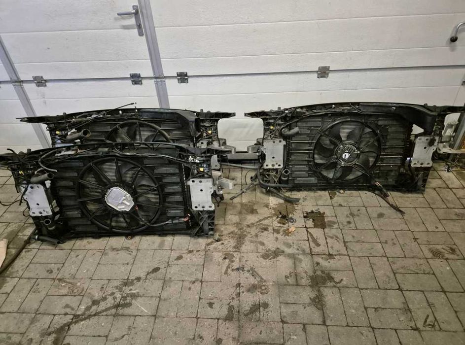 AUDI A4 S4 RS4 B9 8W Телевізор Передня панель