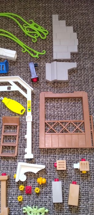 Lote peças incompletas Playmobil