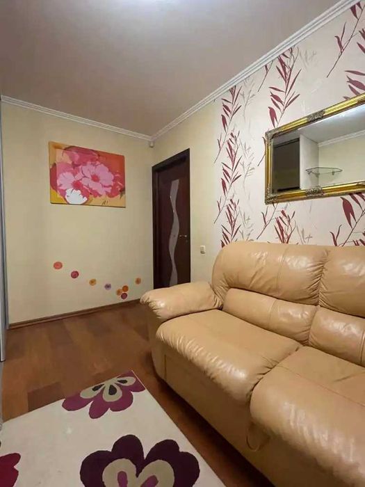 Продам 3к квартиру Тополь-1 Хороший кирпичный дом Правый берег