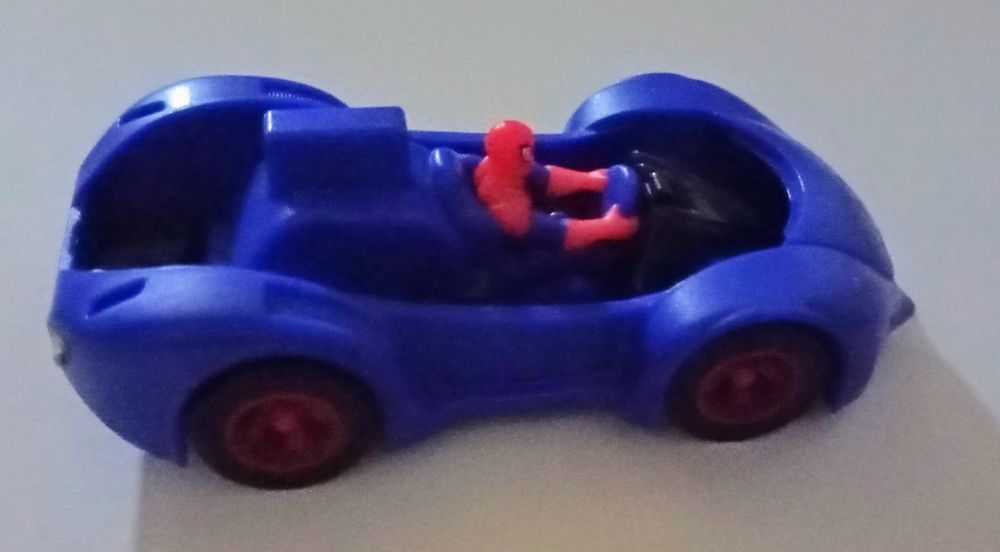 Kinder diversos.Tudo 15€.