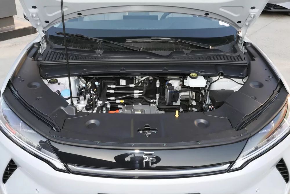 BYD Yuan Up 401 км Beyond максимальна комплектація